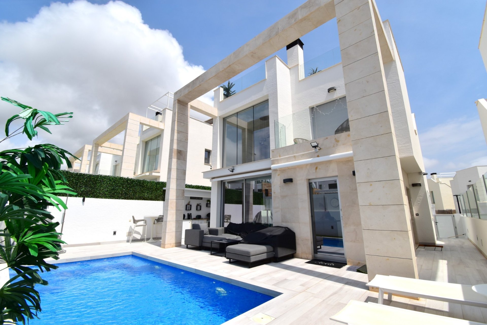 Sale - Villa - Orihuela Costa - Lomas de Cabo Roig