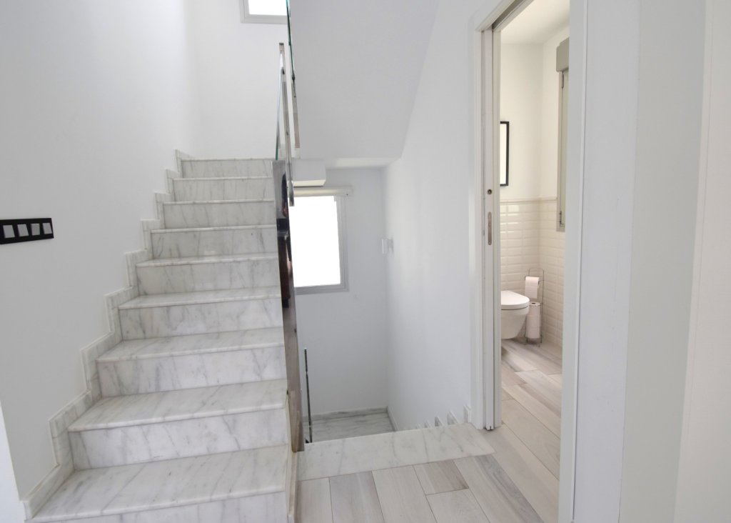 Sale - Villa - Orihuela Costa - Lomas de Cabo Roig