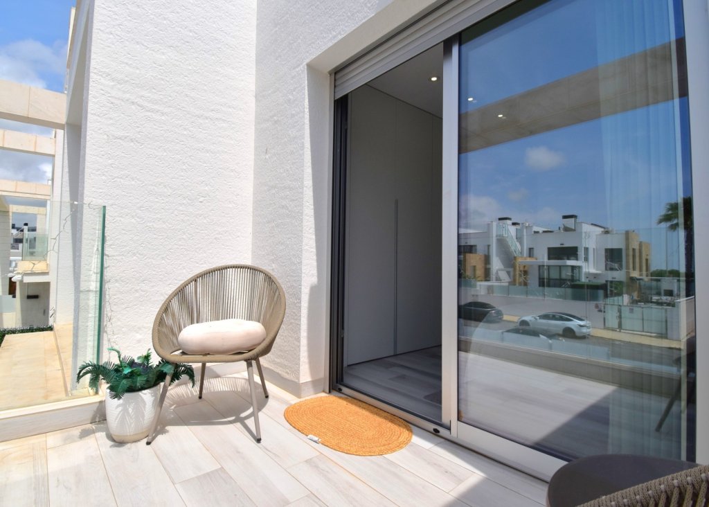 Sale - Villa - Orihuela Costa - Lomas de Cabo Roig