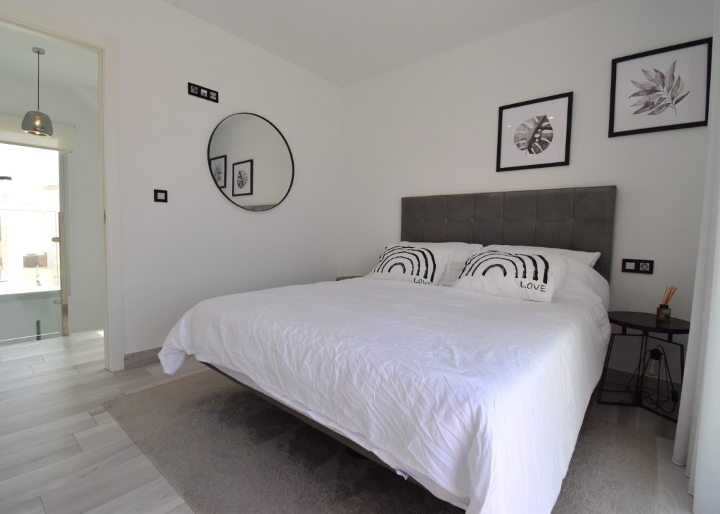 Sale - Villa - Orihuela Costa - Lomas de Cabo Roig