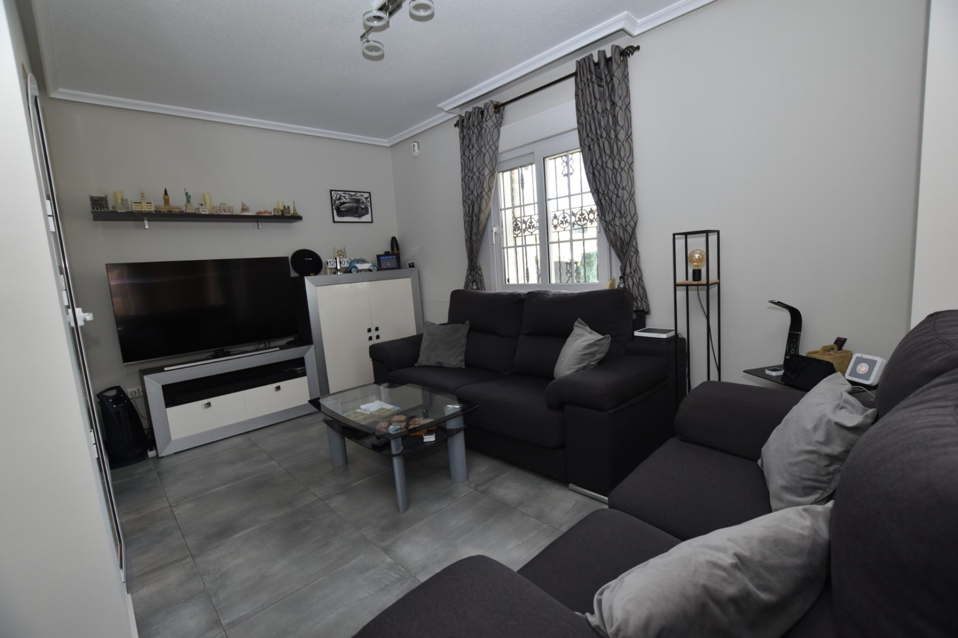 Sale - Villa - Orihuela Costa - Los Dolses