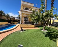 Sale - Villa - Orihuela Costa - Los Dolses
