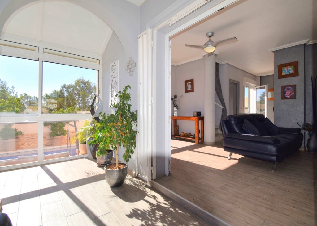 Sale - Villa - Orihuela Costa - Playa Flamenca