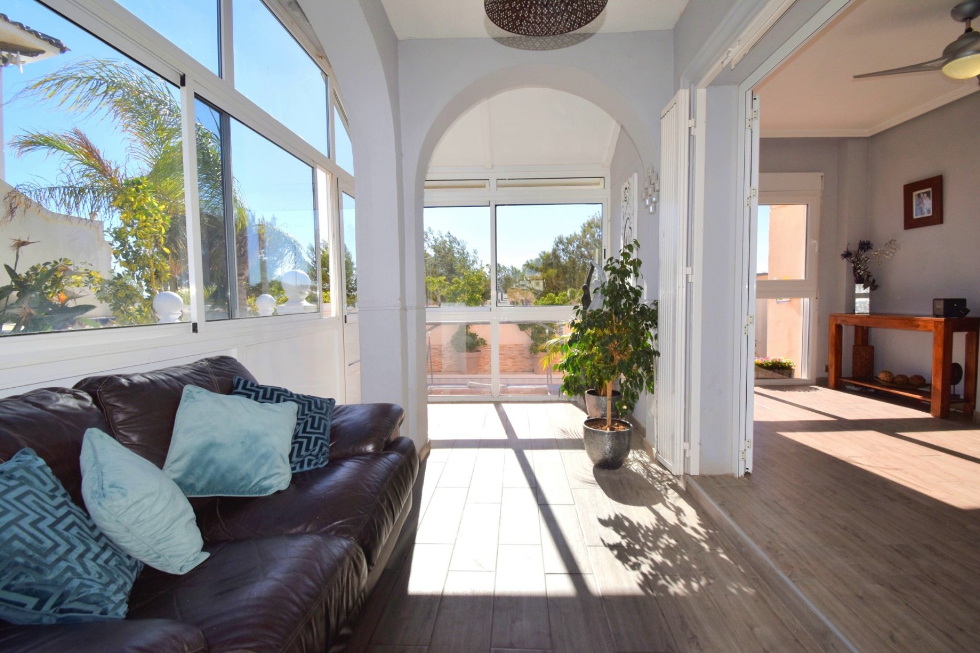 Sale - Villa - Orihuela Costa - Playa Flamenca