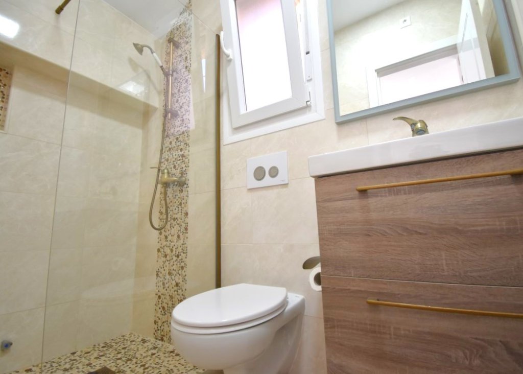 Sale - Villa - Orihuela Costa - Playa Flamenca