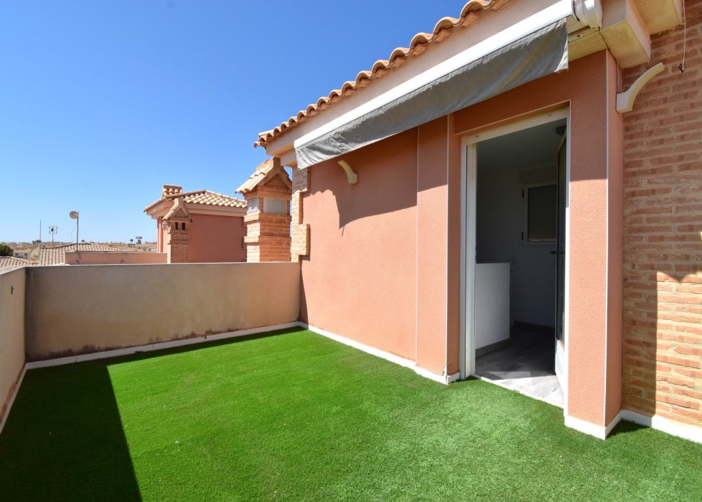 Sale - Villa - Orihuela Costa - Playa Flamenca