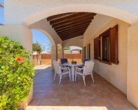 Sale - Villa - Orihuela Costa - Punta Prima