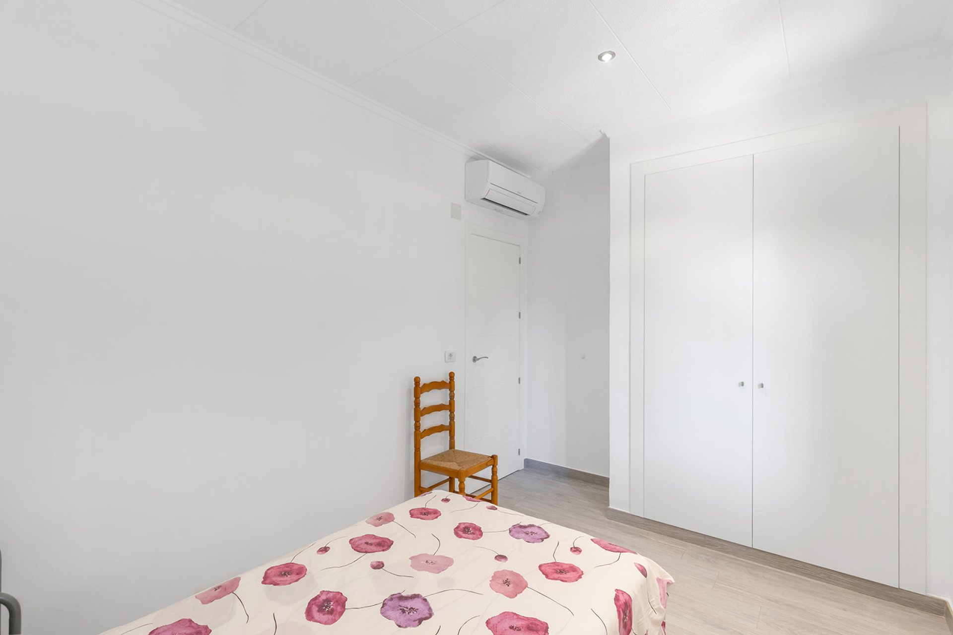 Sale - Villa - Orihuela Costa - Punta Prima