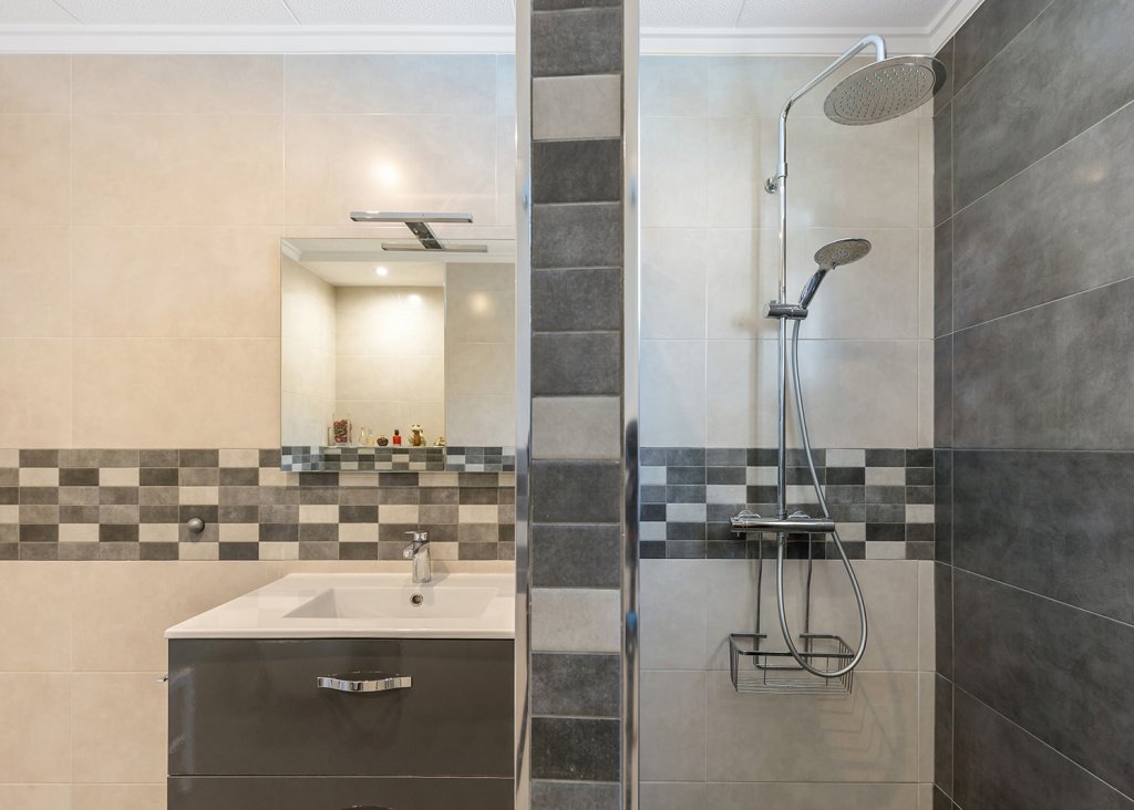 Sale - Villa - Orihuela Costa - Punta Prima