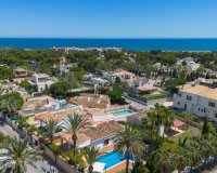 Sale - Villa - Orihuela Costa - Punta Prima