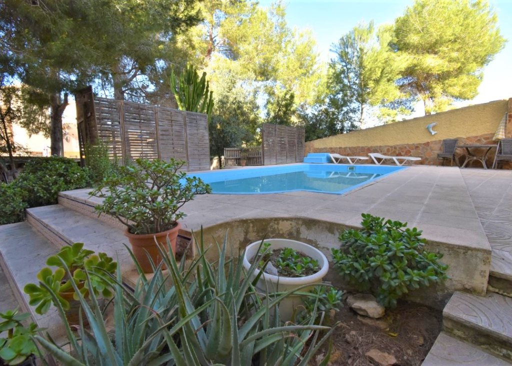 Sale - Villa - Orihuela Costa - Villamartin