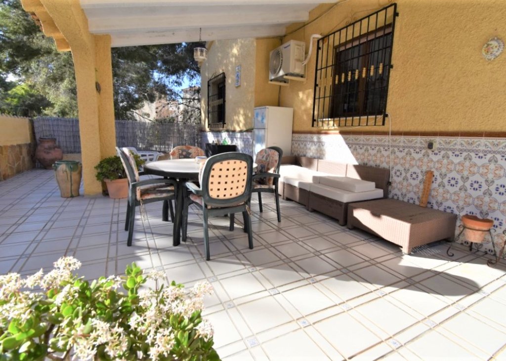 Sale - Villa - Orihuela Costa - Villamartin