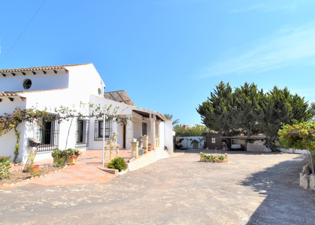 Sale - Villa - Orihuela Costa - Villamartin