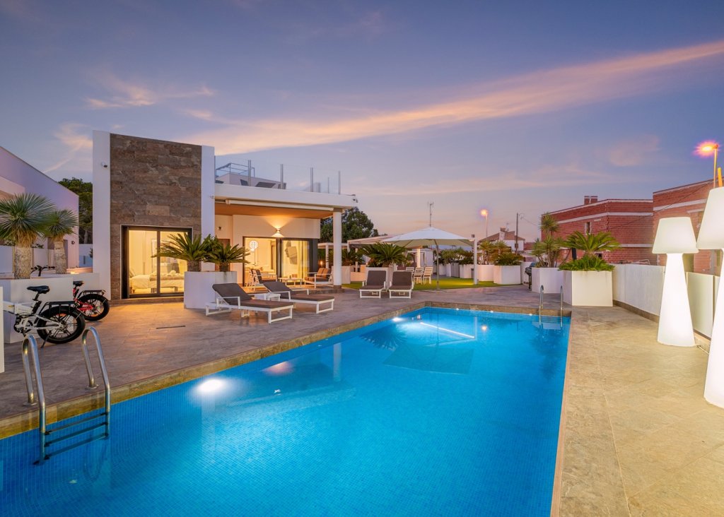 Sale - Villa - Orihuela Costa - Villamartín