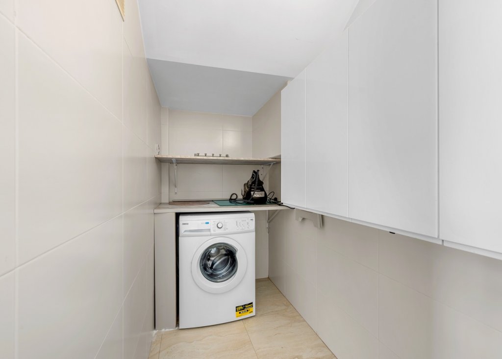 Sale - Villa - Orihuela Costa - Villamartín