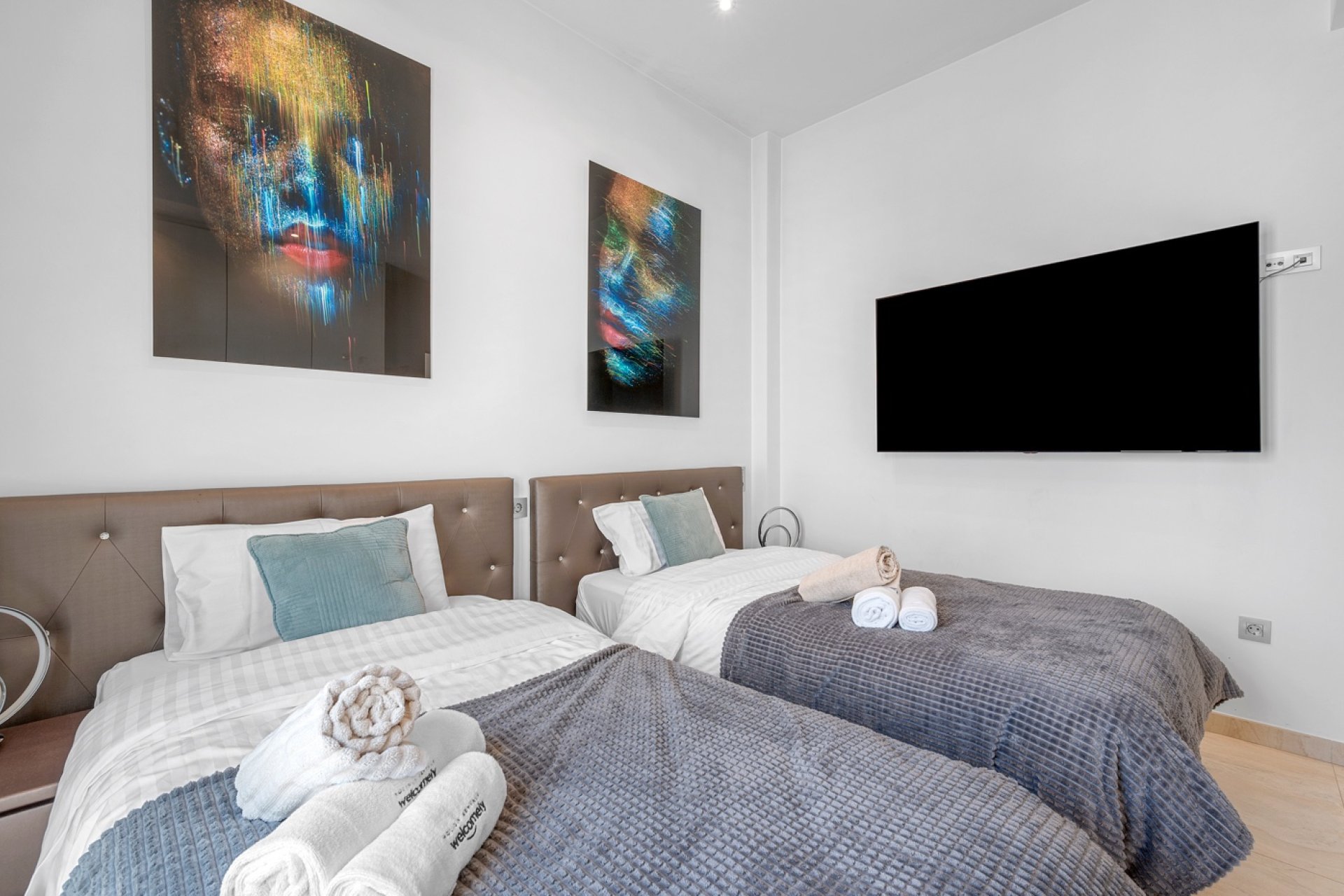 Sale - Villa - Orihuela Costa - Villamartín