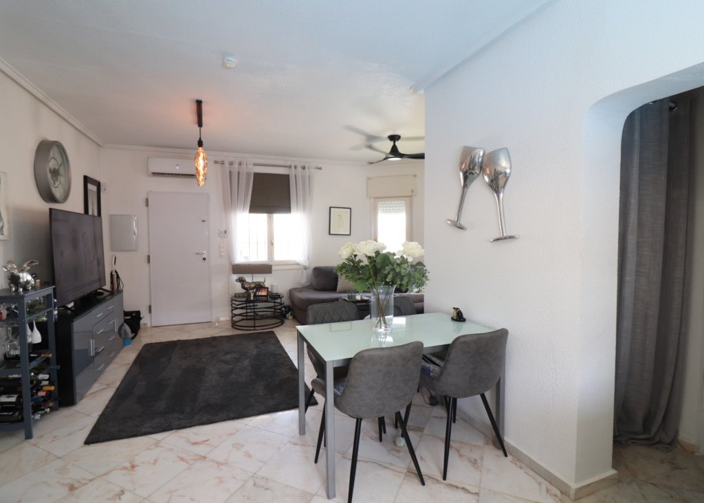 Sale - Villa - Orihuela Costa - Villamartin