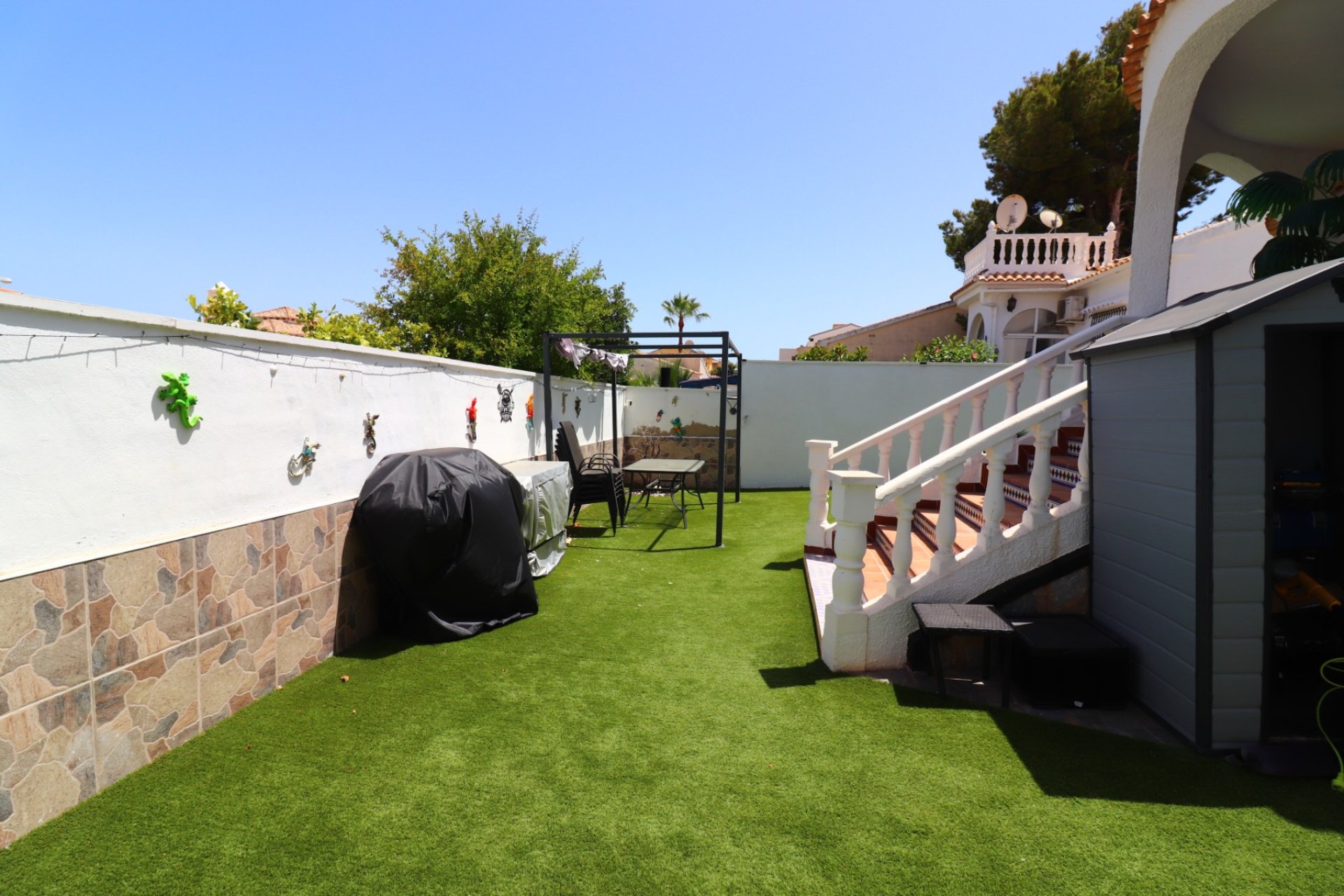 Sale - Villa - Orihuela Costa - Villamartin