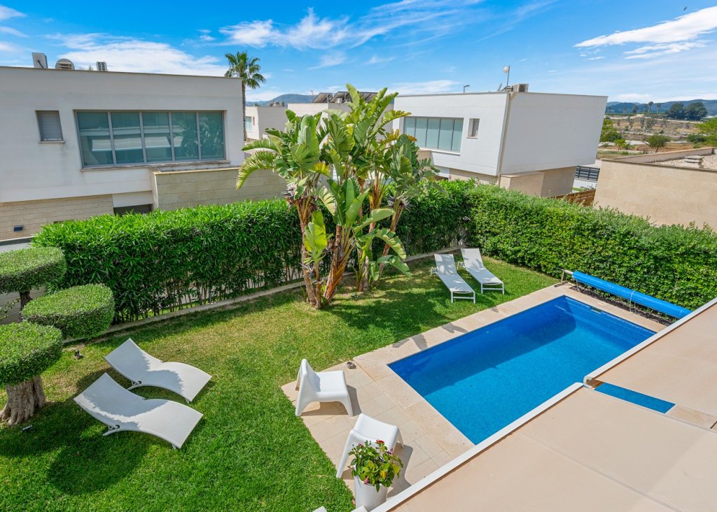 Sale - Villa - Orihuela Costa - Vistabella