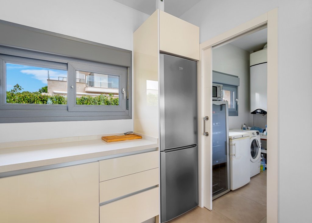 Sale - Villa - Orihuela Costa - Vistabella