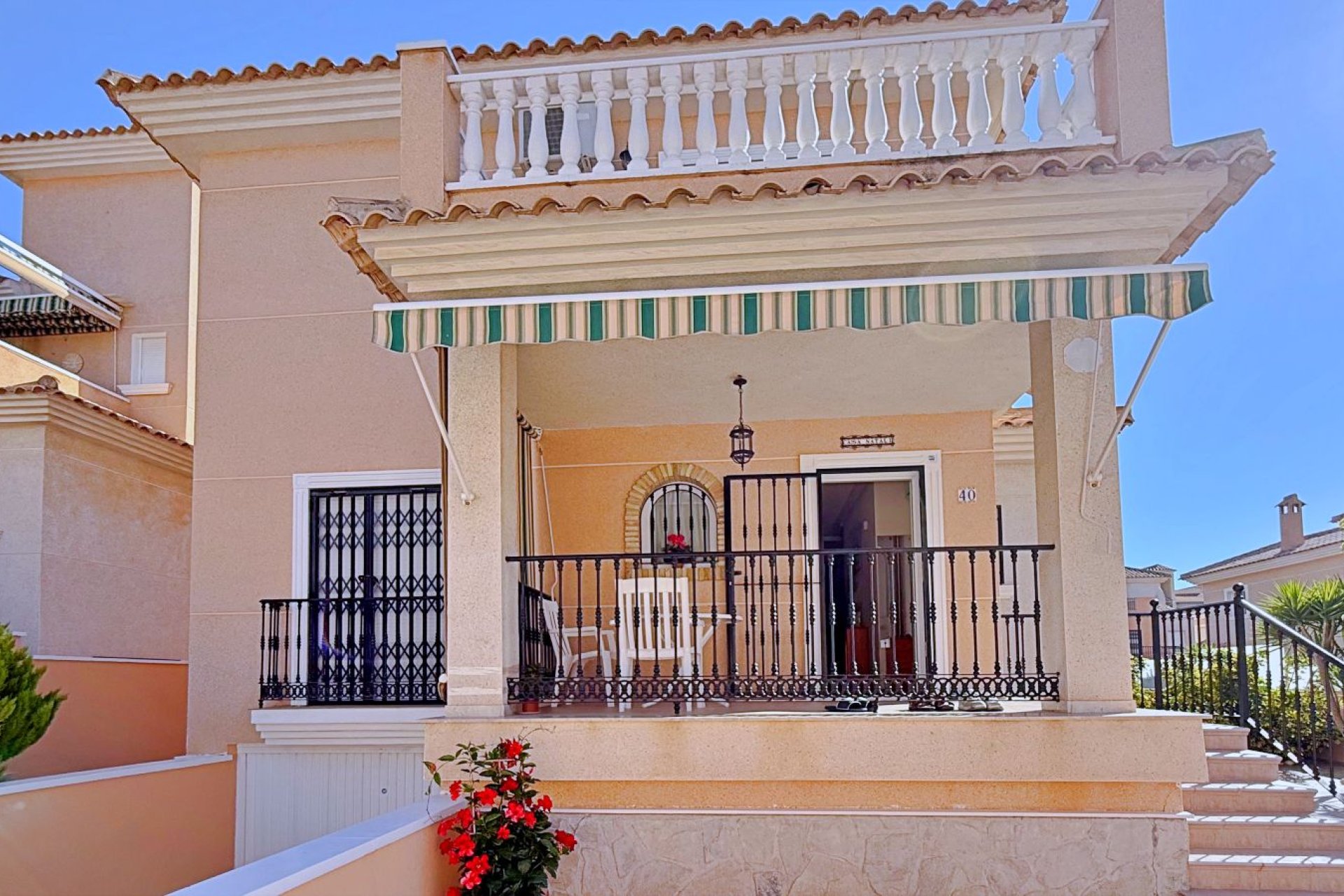 Sale - Villa - Orihuela - Orihuela Costa