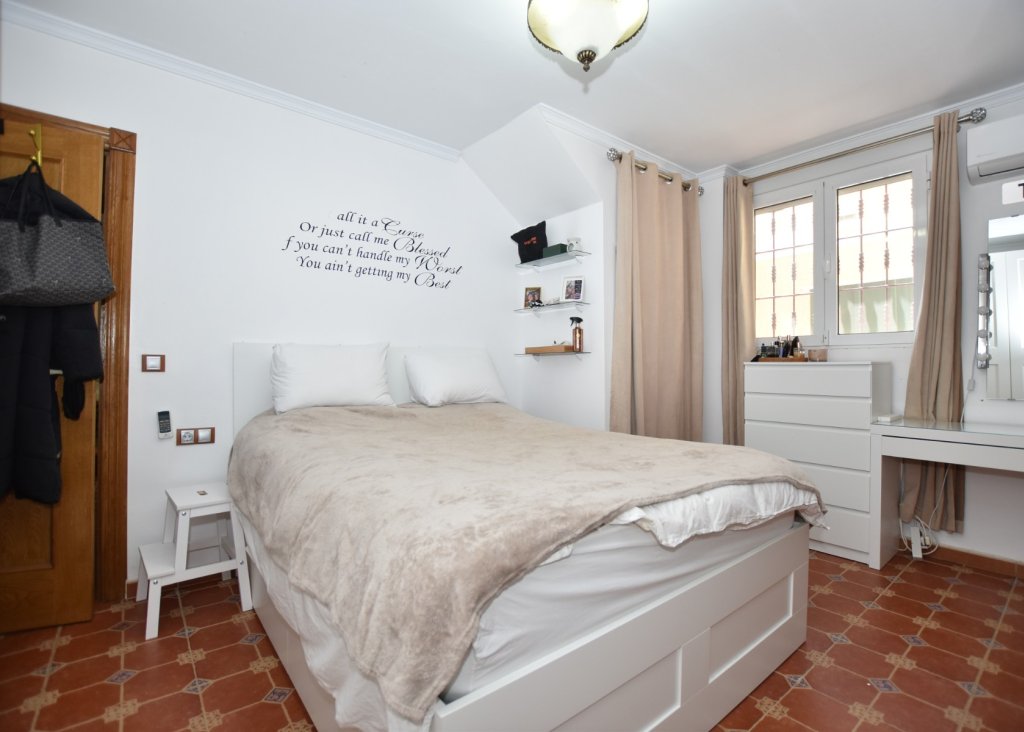 Sale - Villa - San Fulgencio - La Escuera