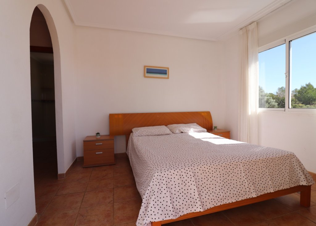 Sale - Villa - San Miguel de Salinas - Lake View Mansions
