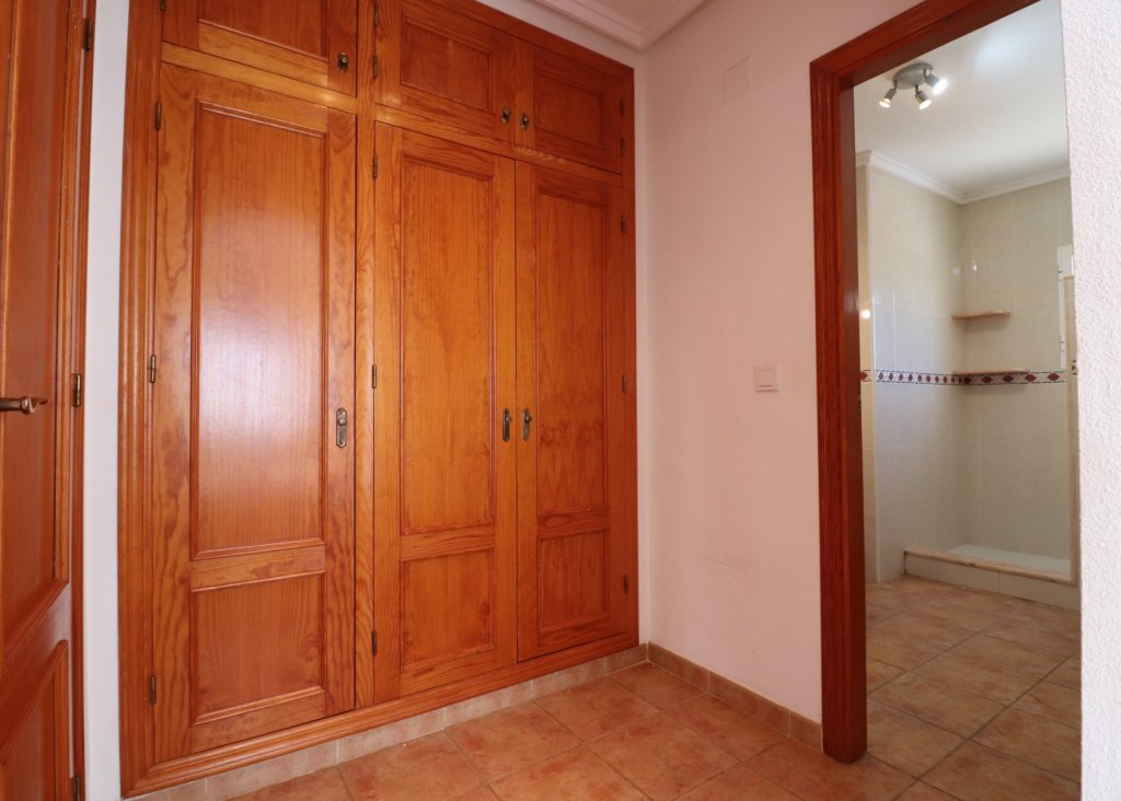 Sale - Villa - San Miguel de Salinas - Lake View Mansions