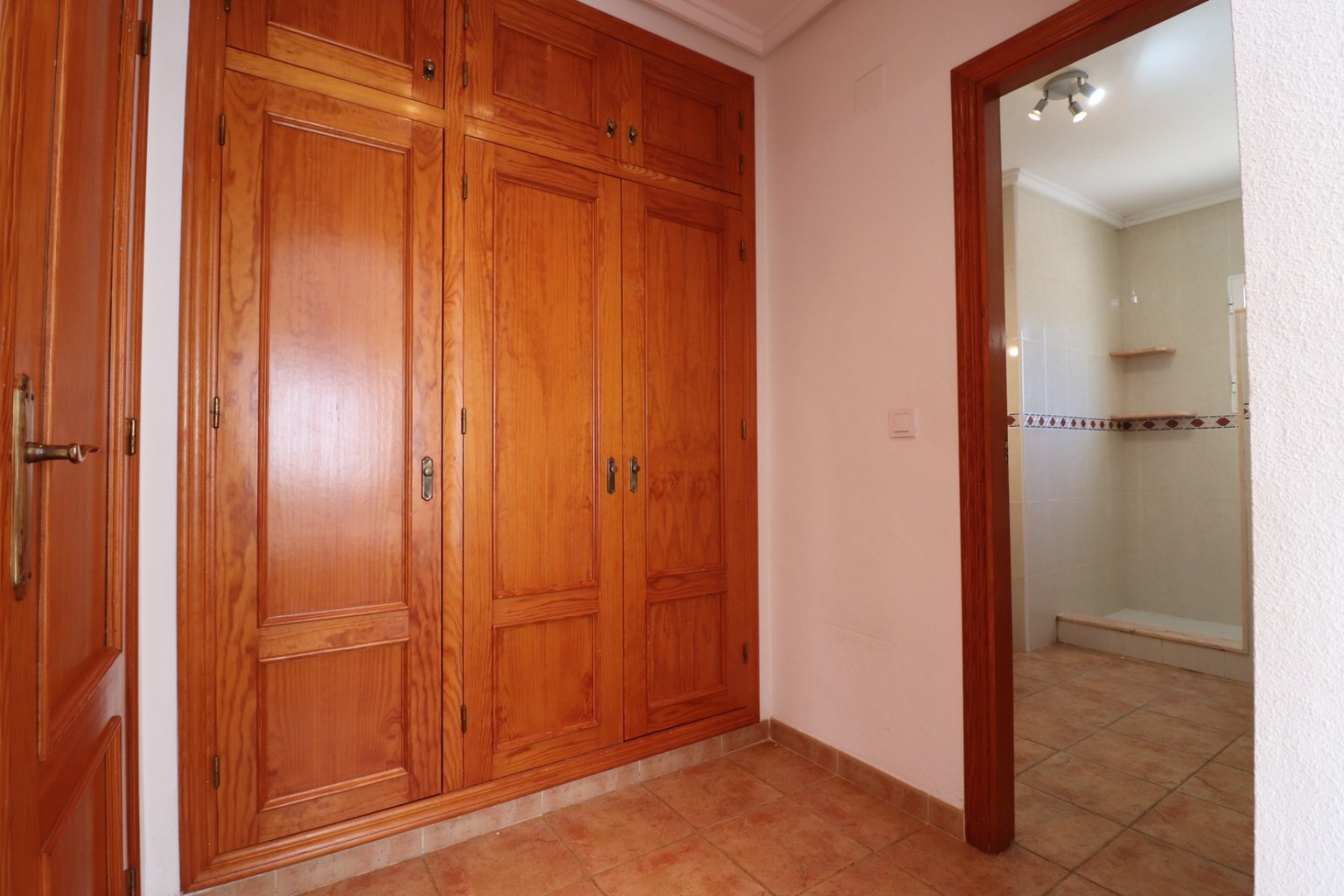 Sale - Villa - San Miguel de Salinas - Lake View Mansions