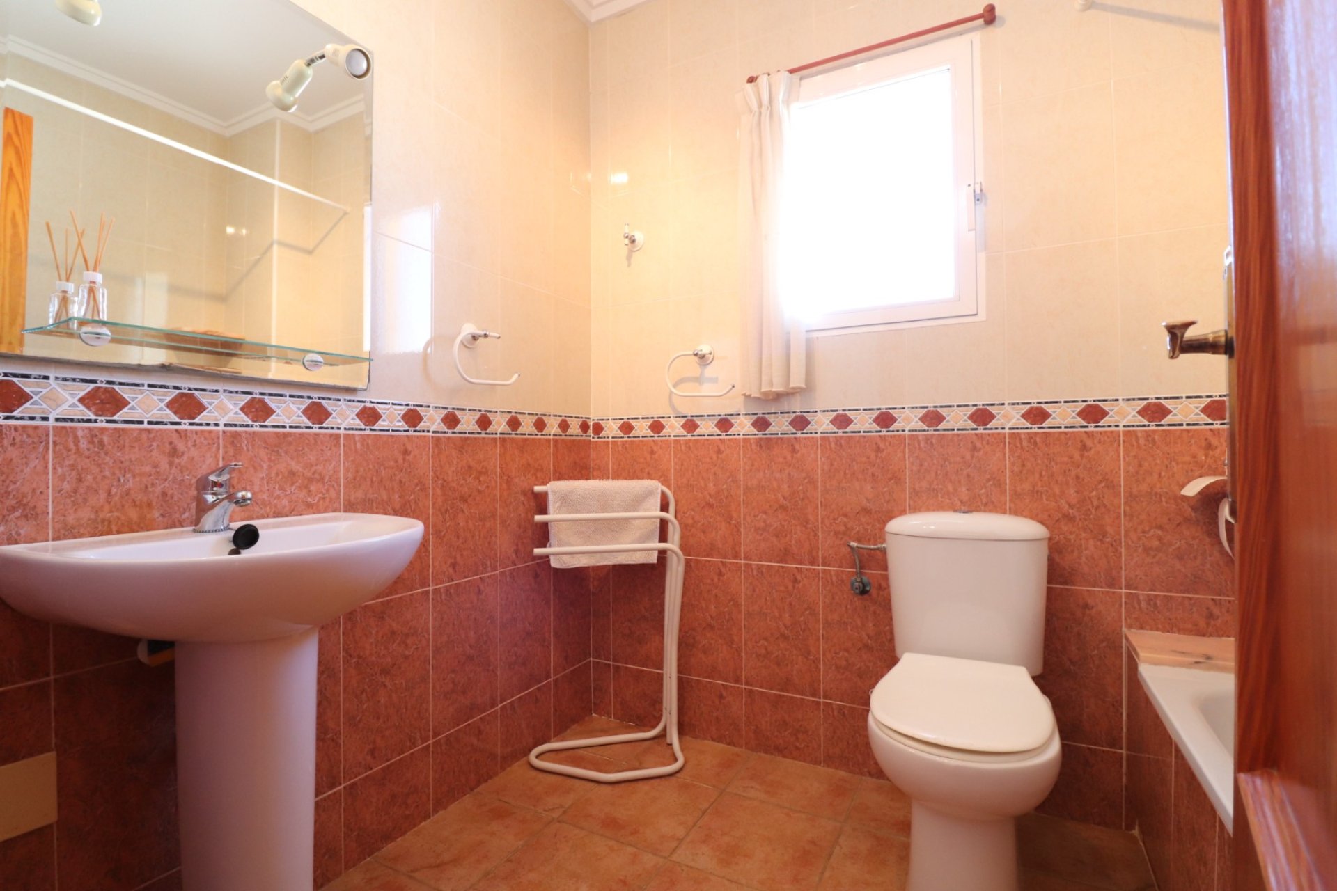 Sale - Villa - San Miguel de Salinas - Lake View Mansions