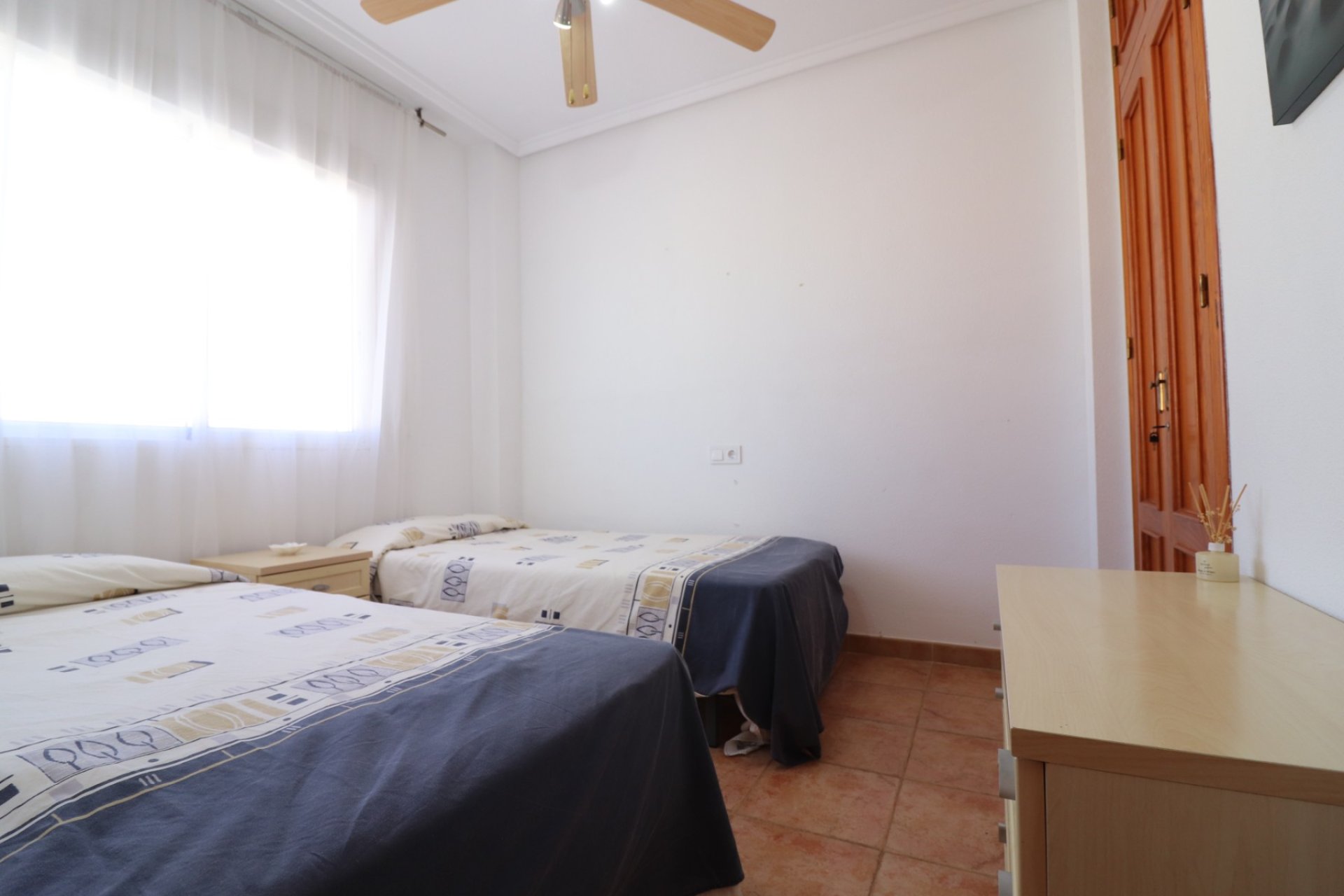 Sale - Villa - San Miguel de Salinas - Lake View Mansions