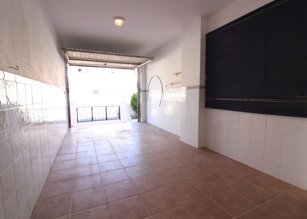 Sale - Villa - San Miguel de Salinas - Lake View Mansions