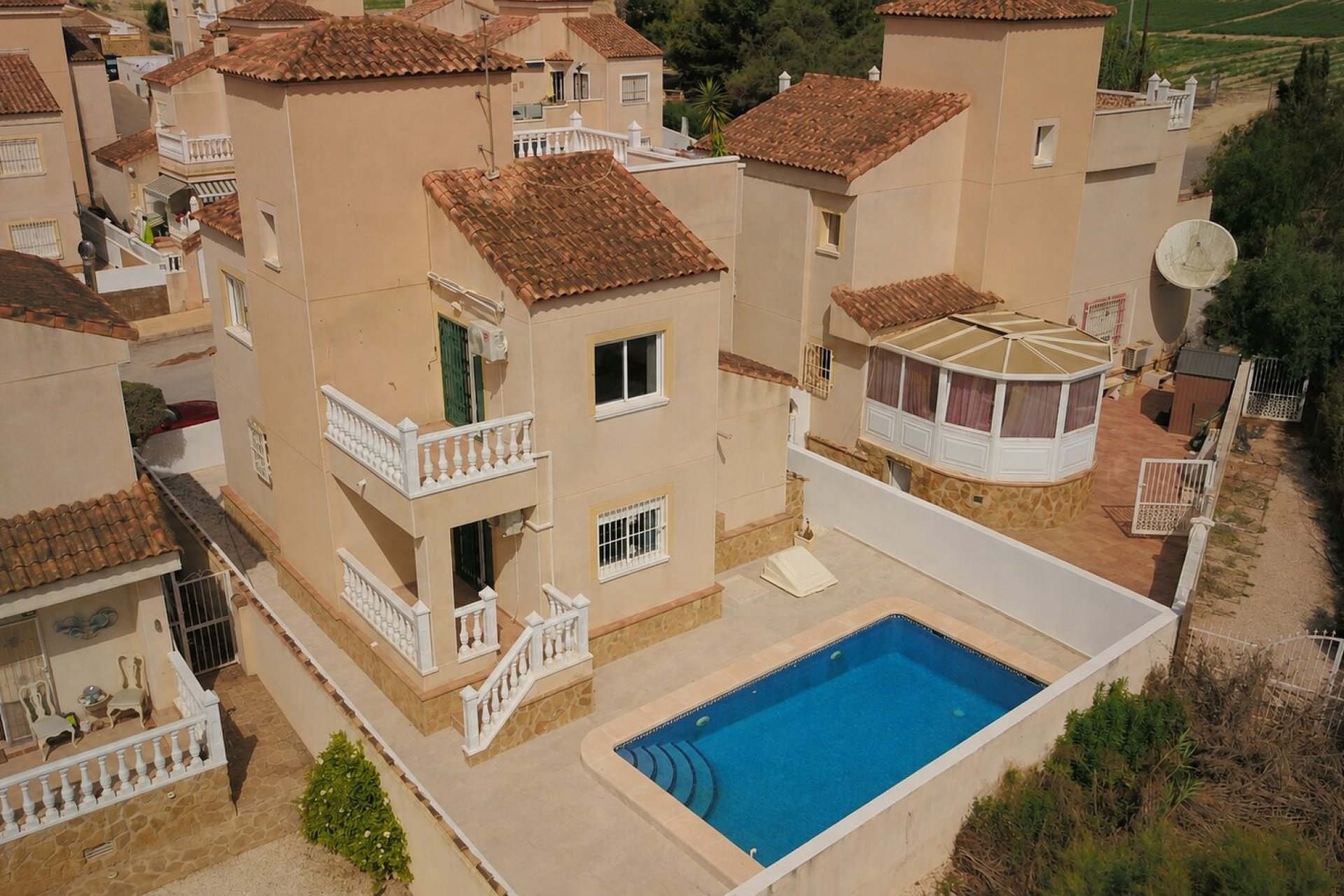 Sale - Villa - San Miguel de Salinas - Lake View Mansions