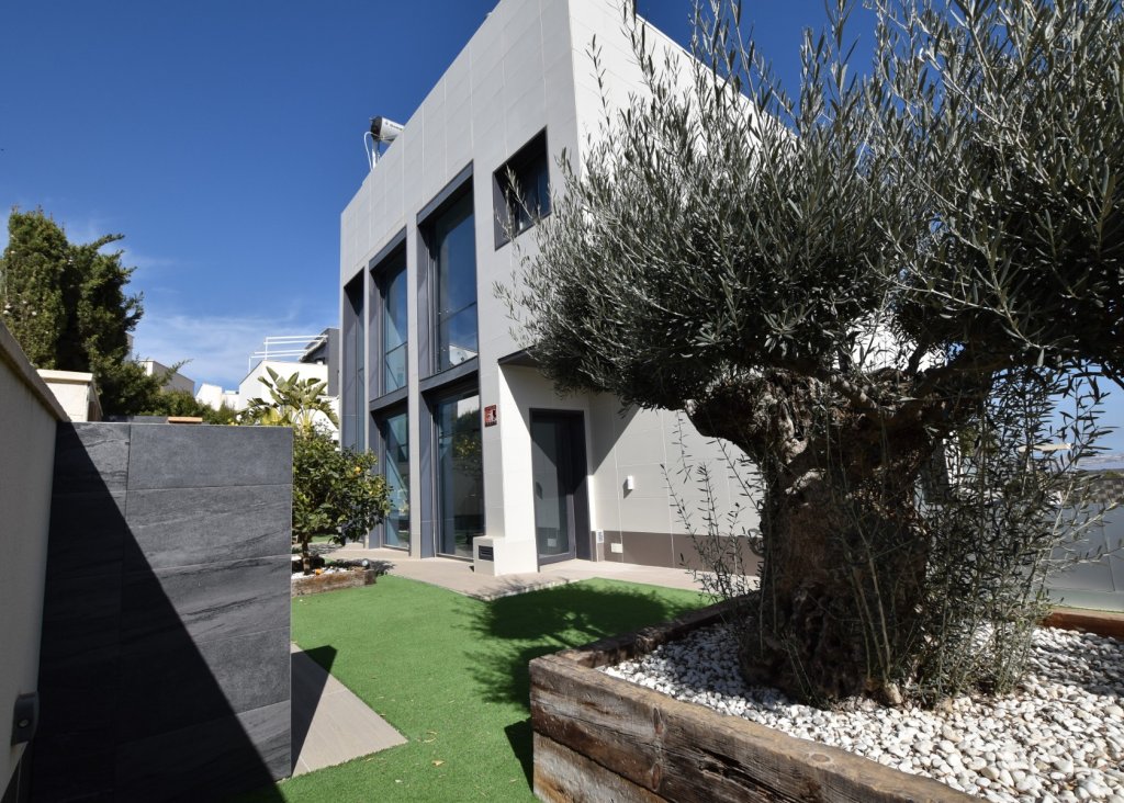 Sale - Villa - San Miguel de Salinas