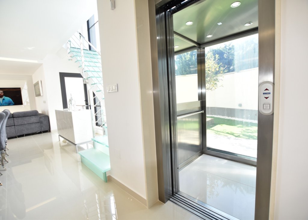 Sale - Villa - San Miguel de Salinas