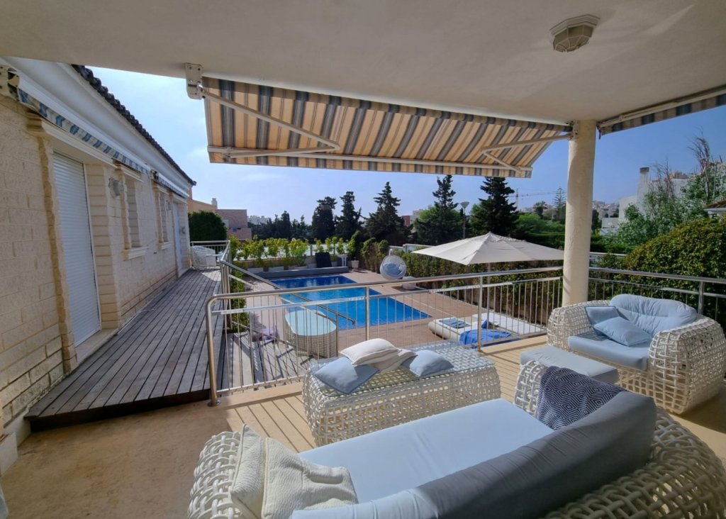 Sale - Villa - Torrevieja - La Mata