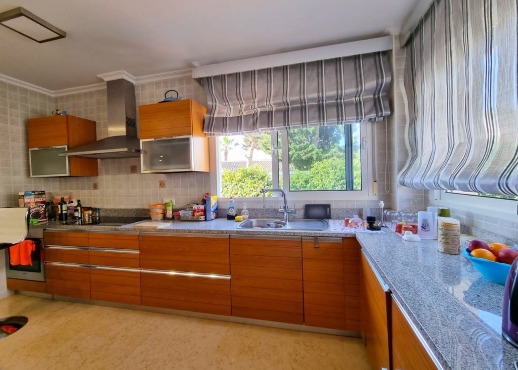 Sale - Villa - Torrevieja - La Mata