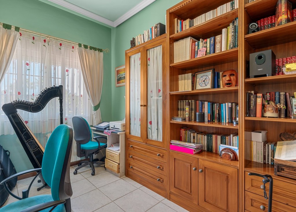 Sale - Villa - Torrevieja - La Mata