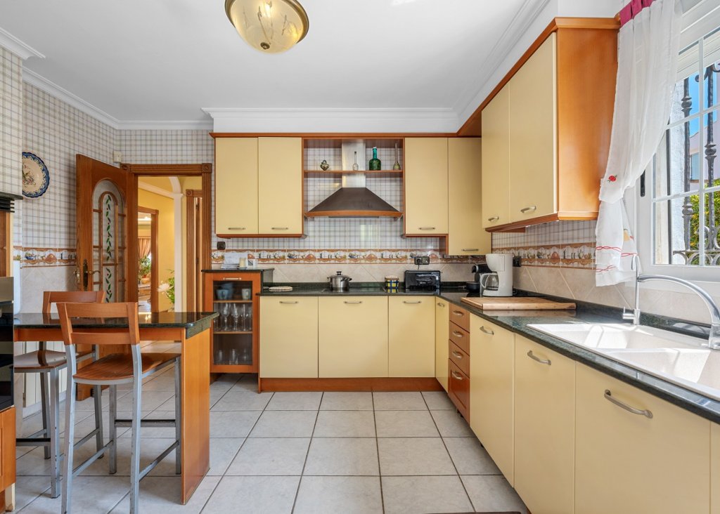 Sale - Villa - Torrevieja - La Mata