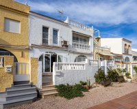 Sale - Villa - Torrevieja - La Siesta