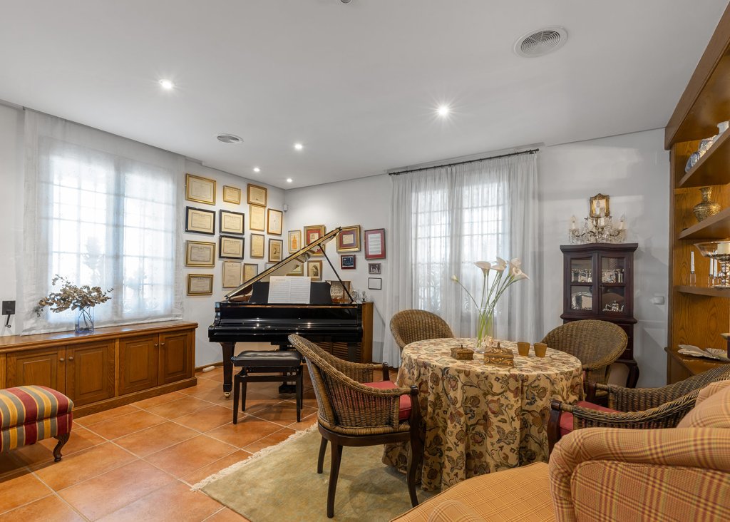 Sale - Villa - Torrevieja - La Veleta