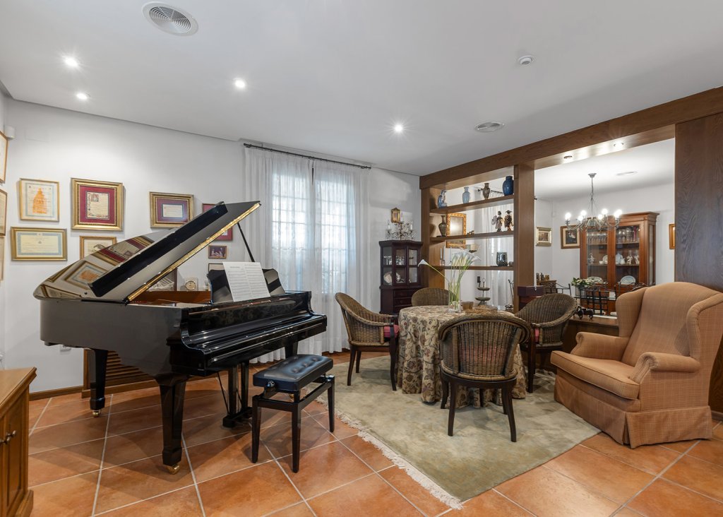 Sale - Villa - Torrevieja - La Veleta