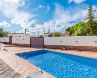 Sale - Villa - Torrevieja - Los Balcones