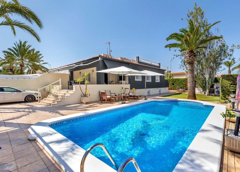 Sale - Villa - Torrevieja - Rocio del Mar