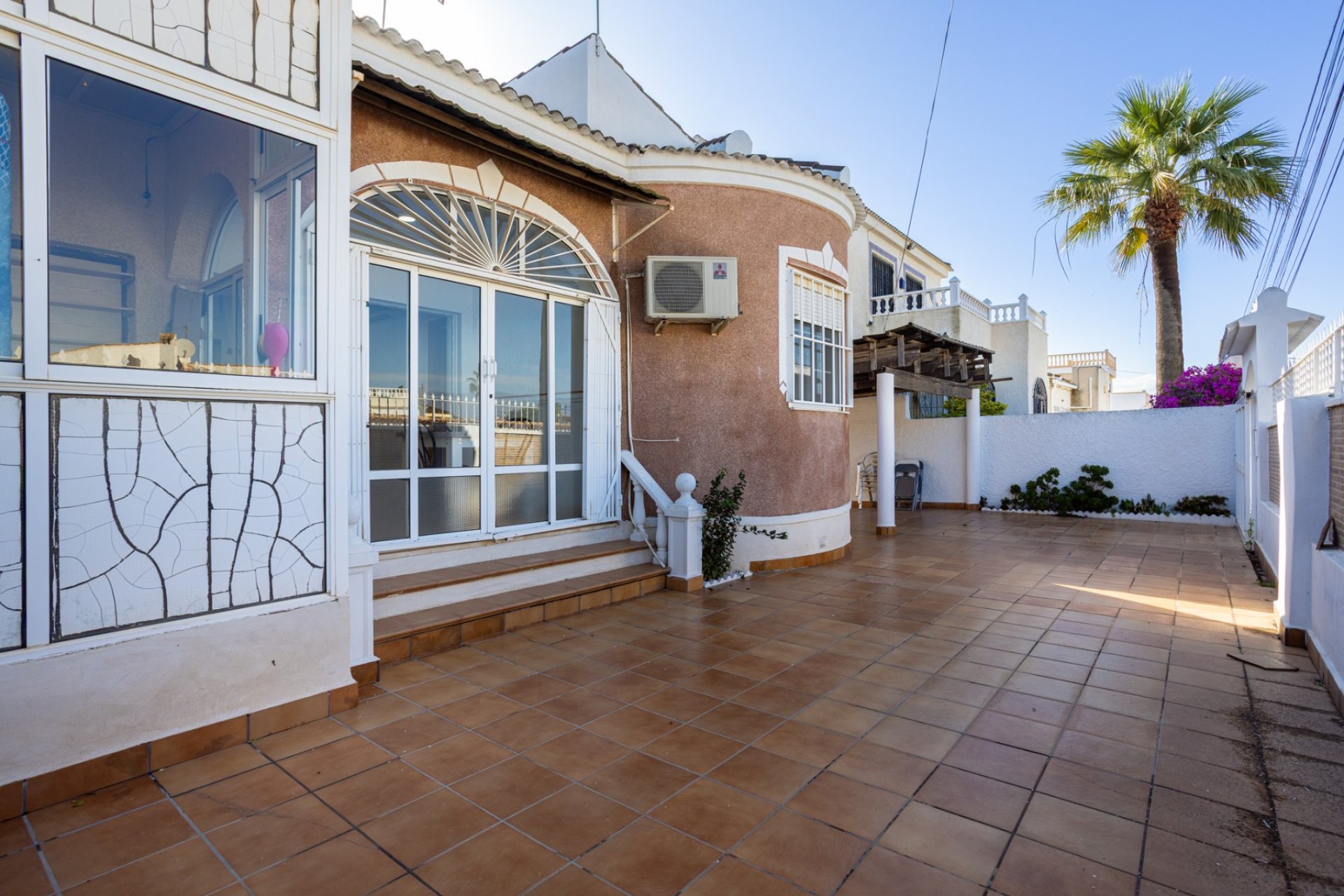 Sale - Villa - Torrevieja - Urbanización San Luis