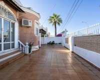Sale - Villa - Torrevieja - Urbanización San Luis