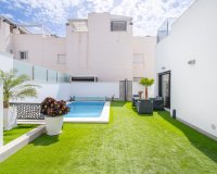 Sale - Villa - Torrevieja