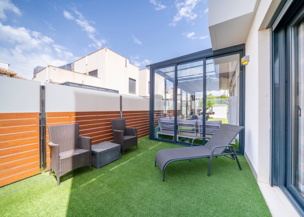 Sale - Villa - Torrevieja