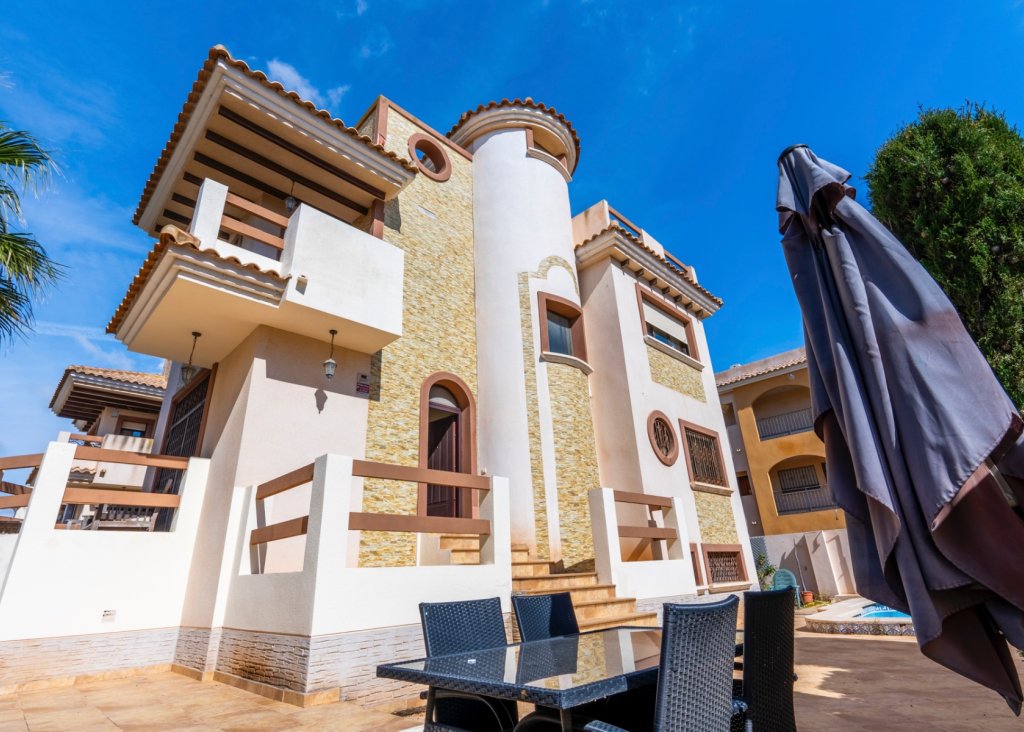 Sale - Villa - Villamartín