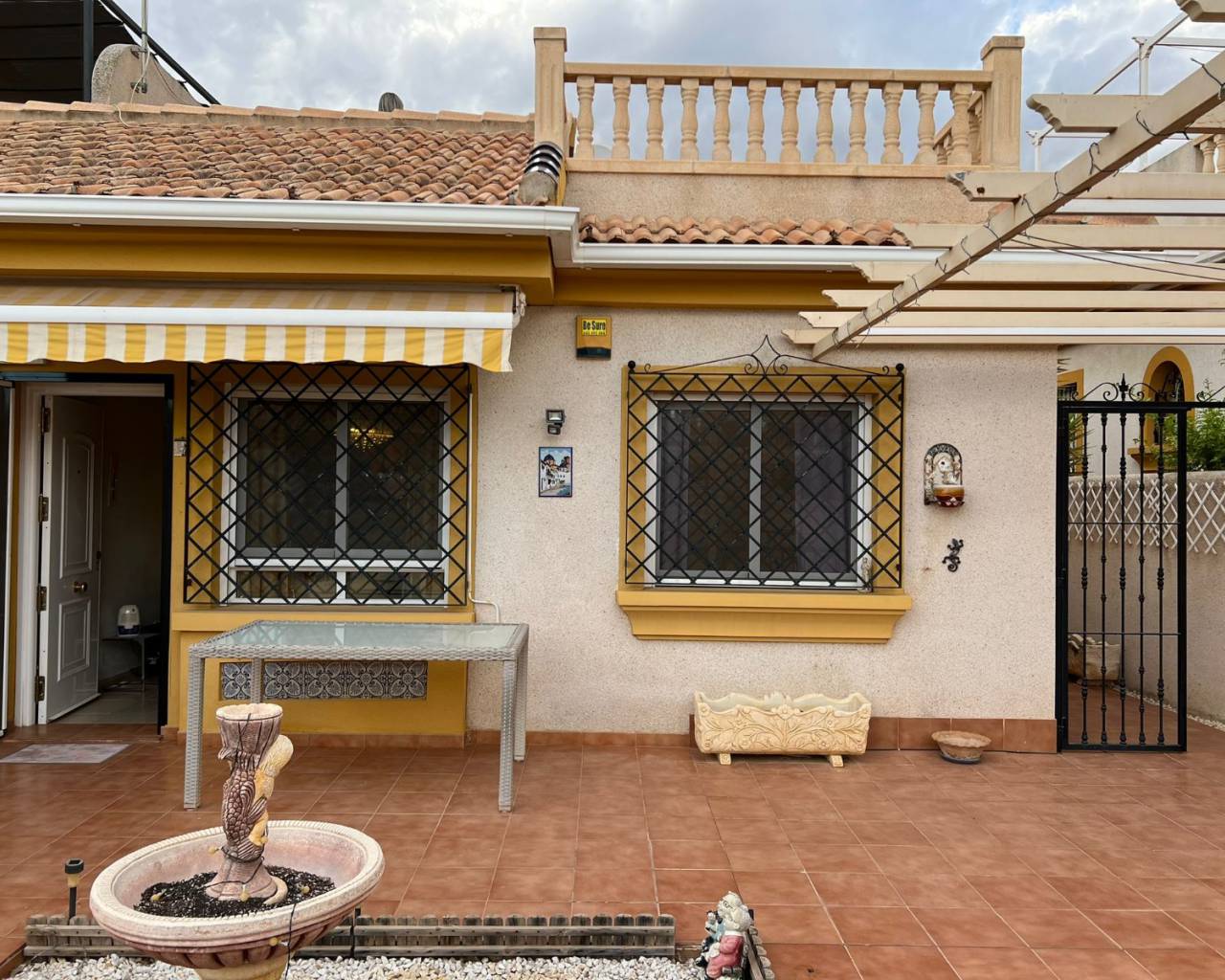Semi - Detached Villa - Sale - Los Montesinos - Urbanizacion montesol